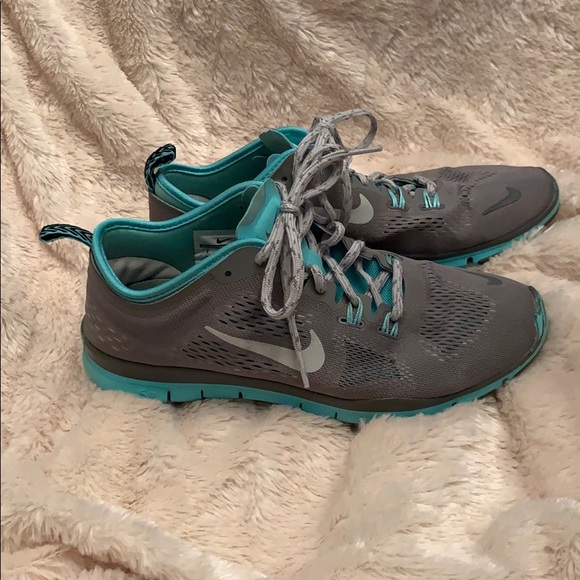 Women’s Nike free 5.0 size 8 - Picture 2 of 8